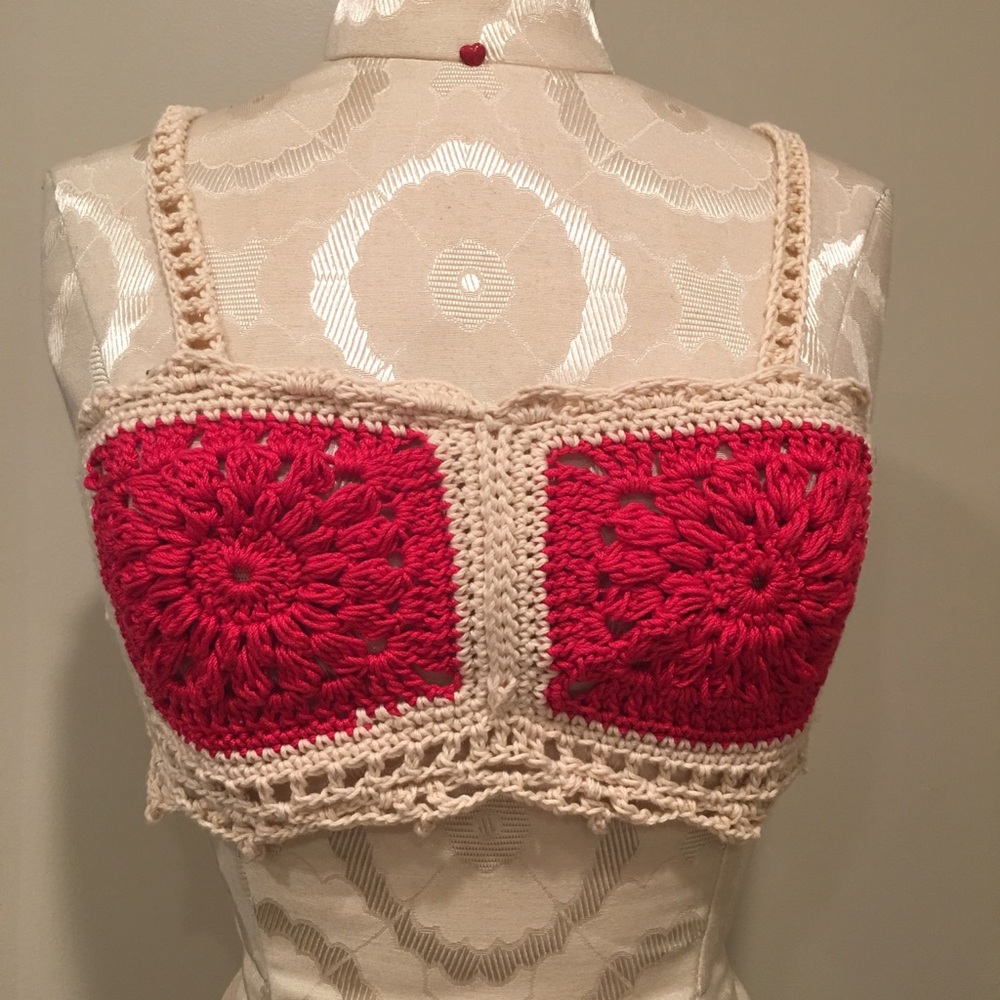 Handmade top crochet, unique color & design
